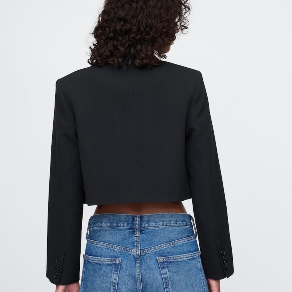 GAP Black Cropped Collared Jacket - Picture 9 of 9